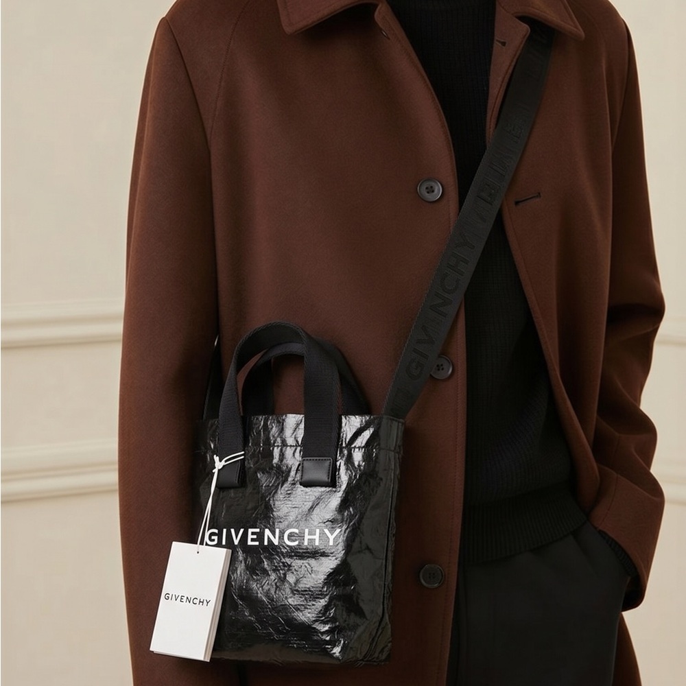 New Givenchy Black G-Shopper Mini Tote Bag Open Top Authentic”
